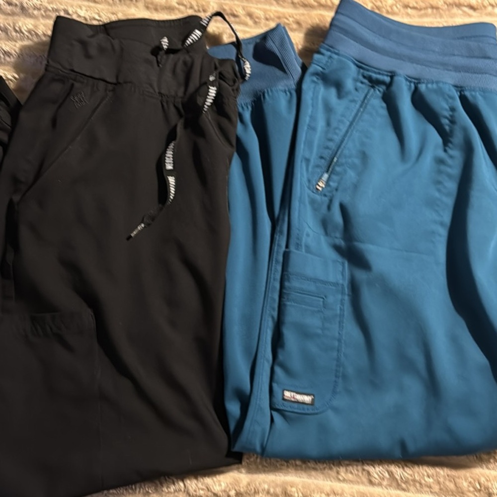 Med Couture and Grey’s Anatomy Women's Jogger Scrub Pants